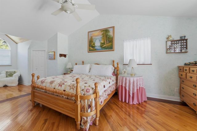 8645 SE Alabama Place, Hobe Sound, FL 33455