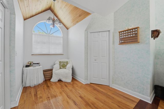 8645 SE Alabama Place, Hobe Sound, FL 33455