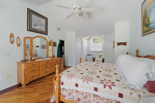 8645 SE Alabama Place, Hobe Sound, FL 33455