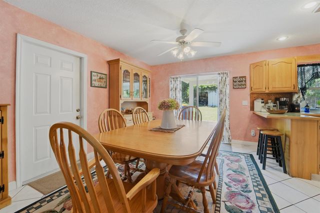 8645 SE Alabama Place, Hobe Sound, FL 33455