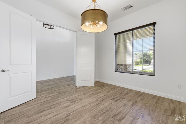 12319 Ashlyn Drive, Bakersfield, CA 93311