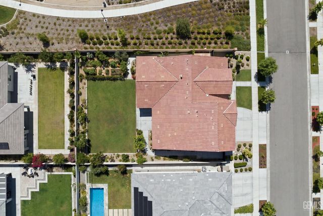 12319 Ashlyn Drive, Bakersfield, CA 93311