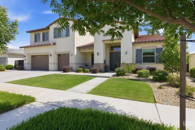 12319 Ashlyn Drive, Bakersfield, CA 93311