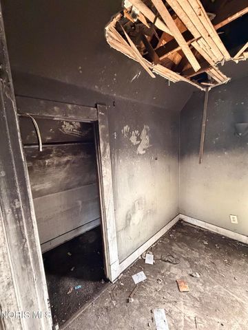 445 Hiett Avenue, Toledo, OH 43609