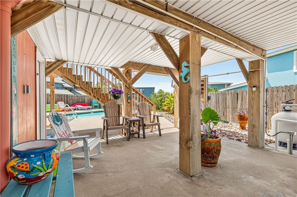 702 Parkplace, Port Aransas, TX 78373 — photo 4