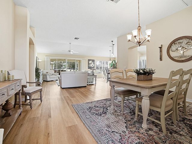 7240 SE 172ND HAZELWOOD LOOP, The Villages, FL 32162