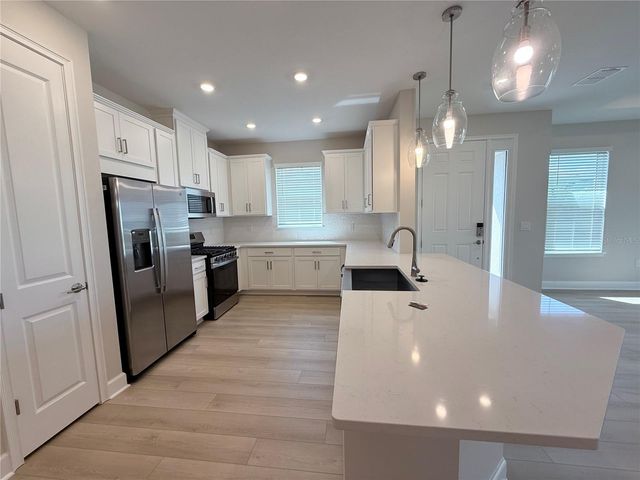 7755 WANING MOON WAY, Sarasota, FL 34241