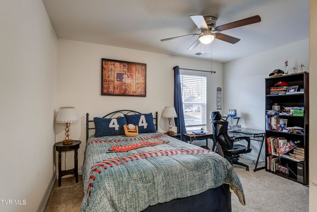 5581 Wildlife Circle, Piney Flats, TN 37686