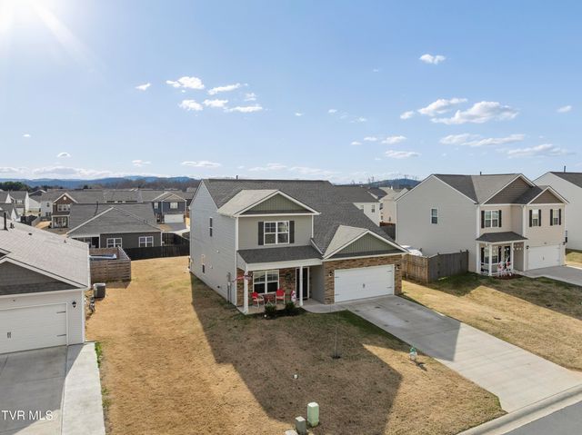 5581 Wildlife Circle, Piney Flats, TN 37686