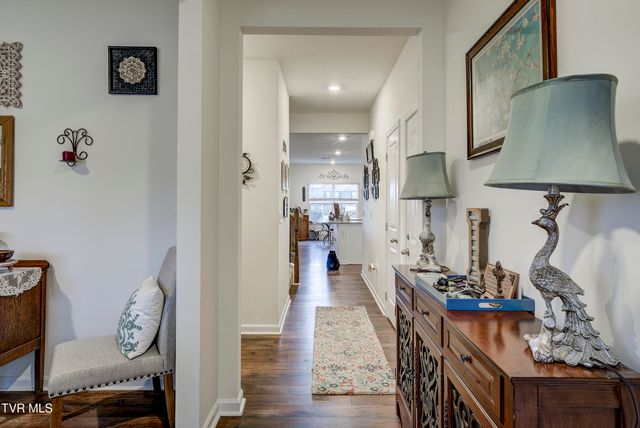 5581 Wildlife Circle, Piney Flats, TN 37686