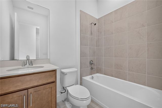9056 Wisteria WAY, Naples, FL 34114