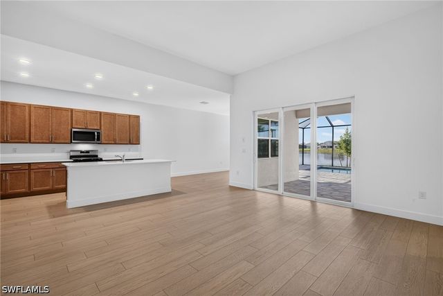 9056 Wisteria WAY, Naples, FL 34114