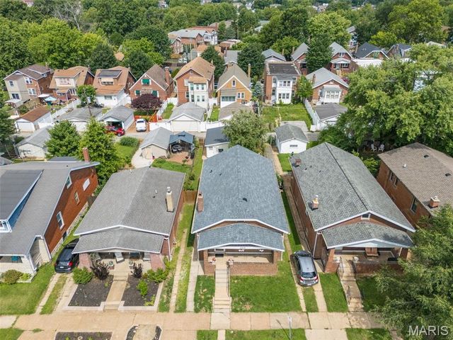 6059 Wanda Avenue, St Louis, MO 63116