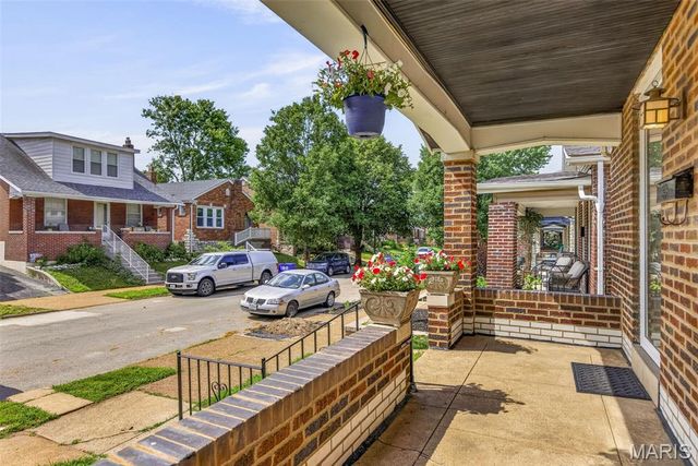 6059 Wanda Avenue, St Louis, MO 63116