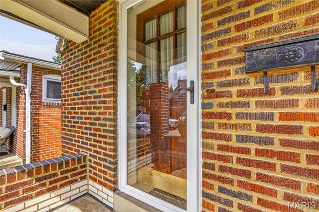 6059 Wanda Avenue, St Louis, MO 63116