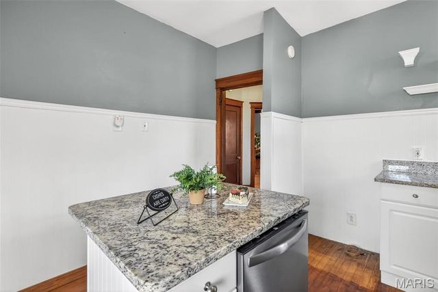6059 Wanda Avenue, St Louis, MO 63116