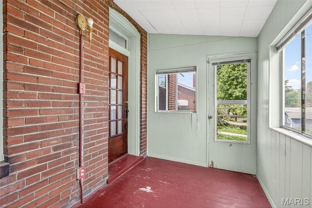 6059 Wanda Avenue, St Louis, MO 63116