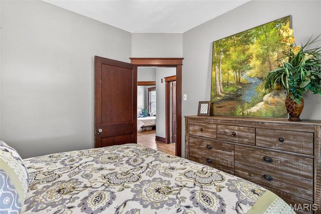 6059 Wanda Avenue, St Louis, MO 63116
