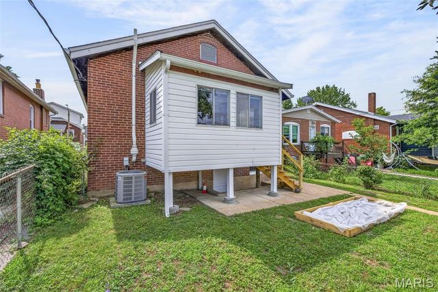 6059 Wanda Avenue, St Louis, MO 63116