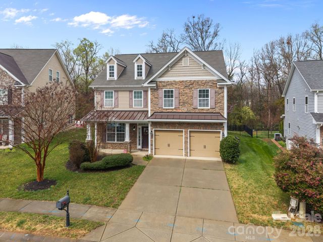 10817 Bere Island Drive, Charlotte, NC 28278