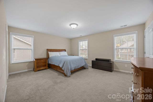 10817 Bere Island Drive, Charlotte, NC 28278