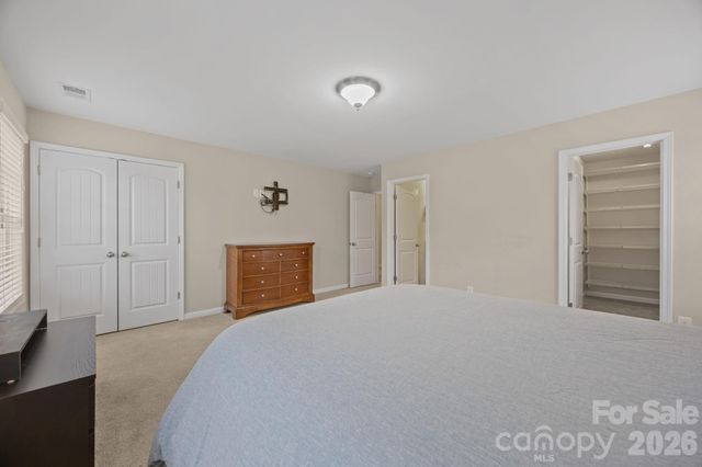 10817 Bere Island Drive, Charlotte, NC 28278