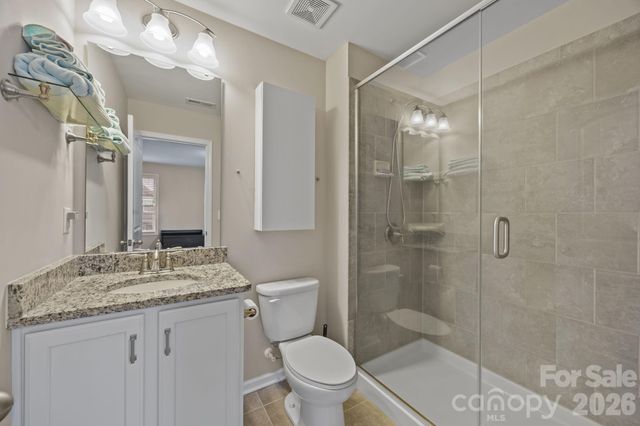 10817 Bere Island Drive, Charlotte, NC 28278