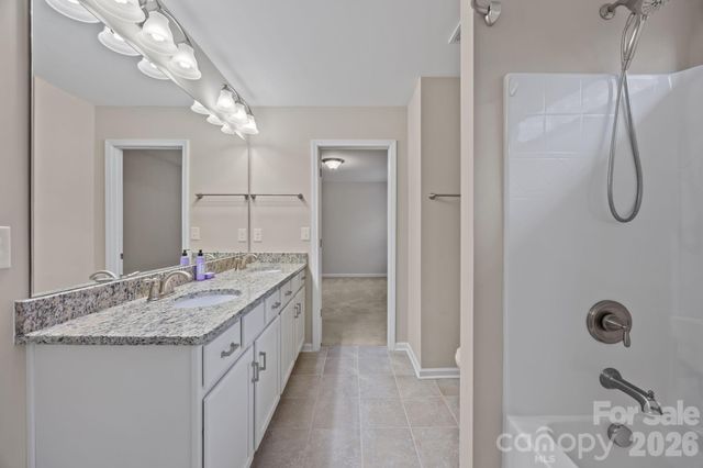 10817 Bere Island Drive, Charlotte, NC 28278