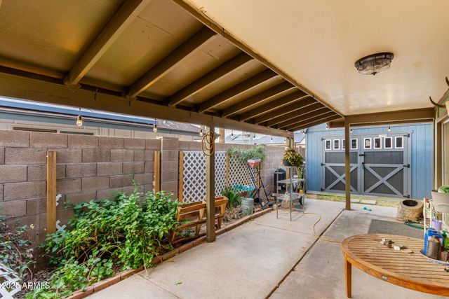 3926 W GLENAIRE Drive, Phoenix, AZ 85053