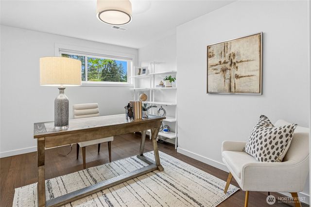 4105 96th Avenue SE, Mercer Island, WA 98040