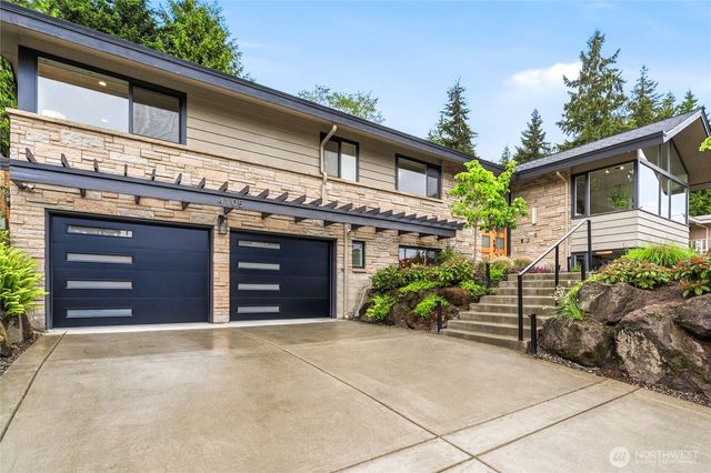 4105 96th Avenue SE, Mercer Island, WA 98040