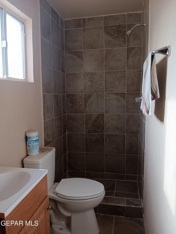 234 NE G Avenue, Fabens, TX 79838