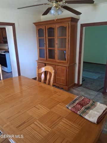 234 NE G Avenue, Fabens, TX 79838