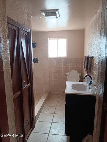 234 NE G Avenue, Fabens, TX 79838