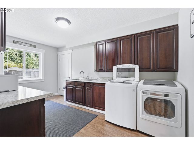 35645 Se DUNN Rd, Boring, OR 97009