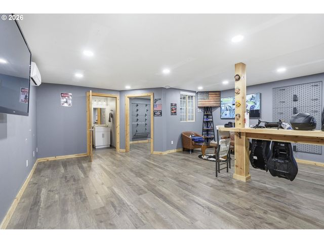 35645 Se DUNN Rd, Boring, OR 97009