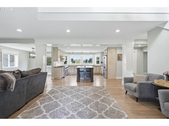 35645 Se DUNN Rd, Boring, OR 97009