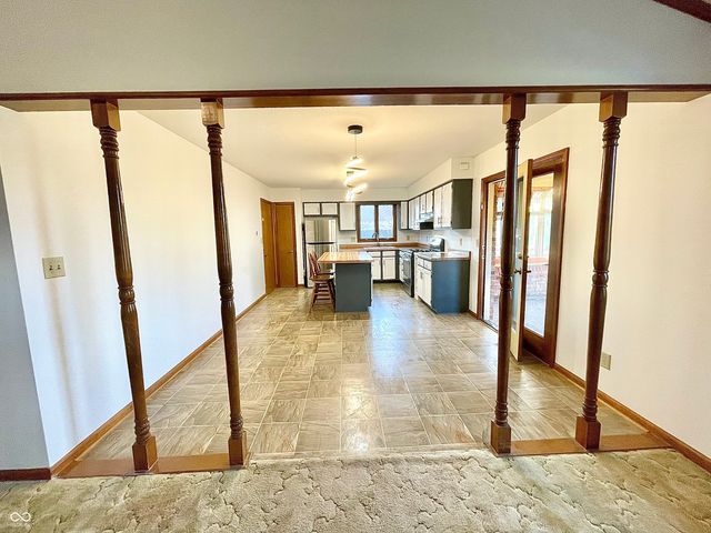 1016 Cedar Glen North Drive, Plainfield, IN 46168