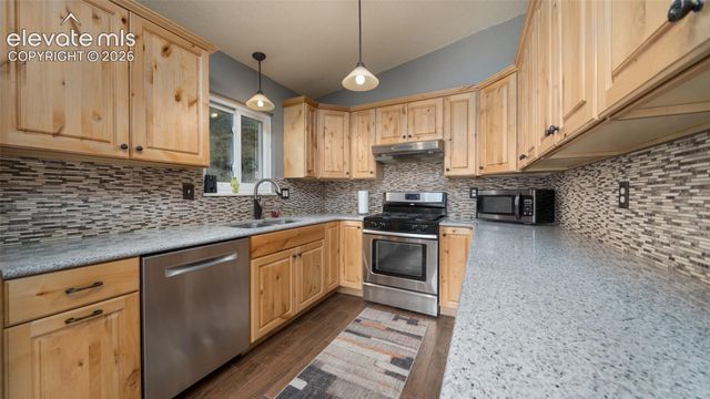 7930 Topeka Avenue, Cascade, CO 80809