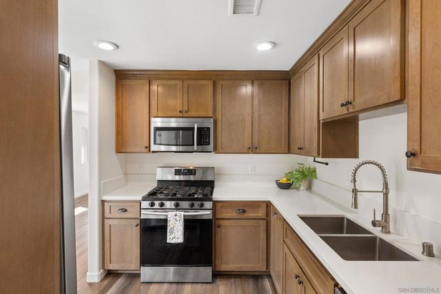 619 Snowden Place, El Cajon, CA 92019