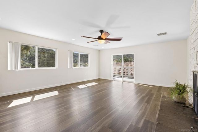 619 Snowden Place, El Cajon, CA 92019