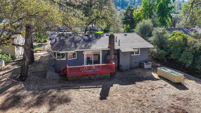 14069 Torrey Pines Dr, Auburn, CA 95602