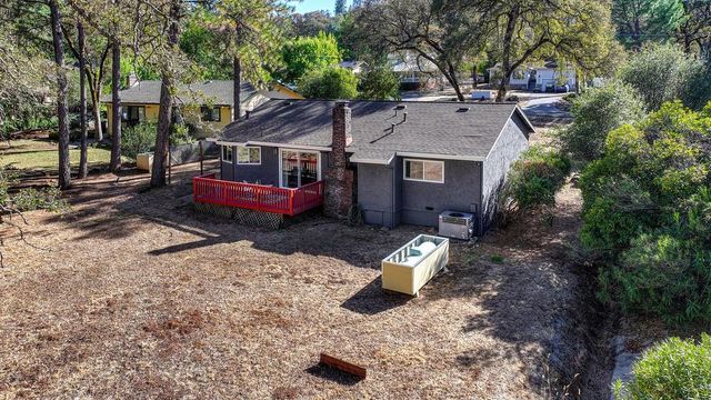 14069 Torrey Pines Dr, Auburn, CA 95602