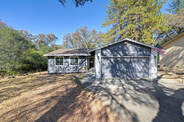 14069 Torrey Pines Dr, Auburn, CA 95602