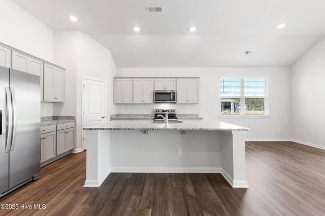 2094 Willowleaf Drive, Leland, NC 28451