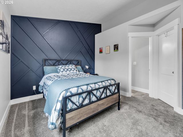 5739 ERIN VALLEY Ave Se, Salem, OR 97306