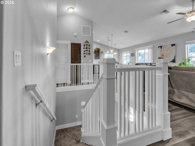 5739 ERIN VALLEY Ave Se, Salem, OR 97306