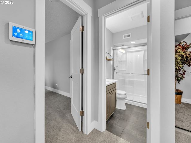 5739 ERIN VALLEY Ave Se, Salem, OR 97306