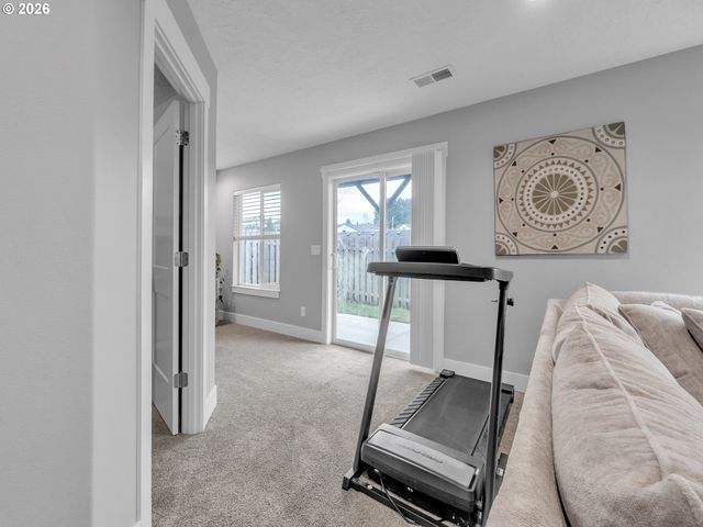 5739 ERIN VALLEY Ave Se, Salem, OR 97306