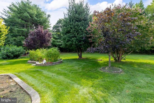39 KNOLLWOOD, Deptford, NJ 08096